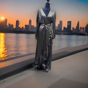Wayf Dress Med Gold Metallic wrap long sleeve gorgeous Luxury